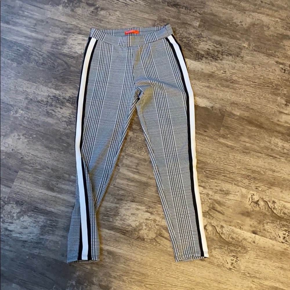 Stretch check leggings with stripes